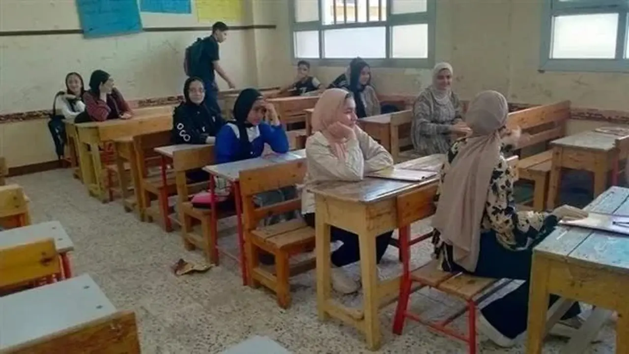 تنويه مهم غدًا انطلاق امتحانات الترم الأول 2026 لصفوف النقل بالمحافظات